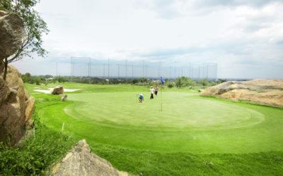 DLF Golf and Country Club: A Premier Golf Destination in India